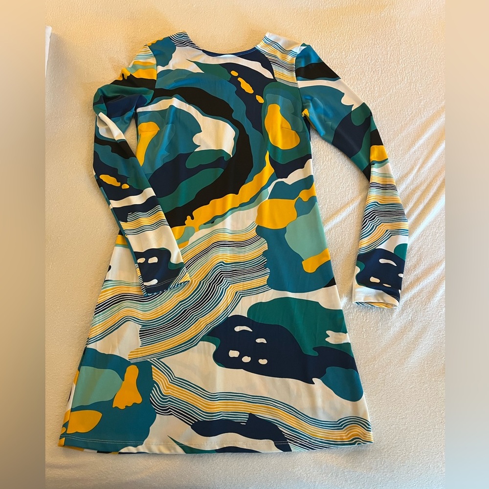 Gorgeous Formfitting Multicolored Mini - image 3